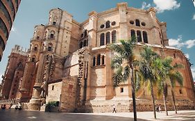 Del Parque Flats Victoria Trini